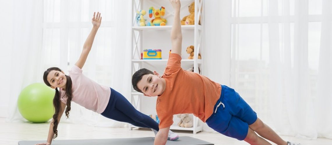 pilates-adolescencia-freepik